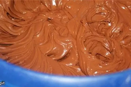 Американский торт (cake with dark chocolate buttercream): шаг 4