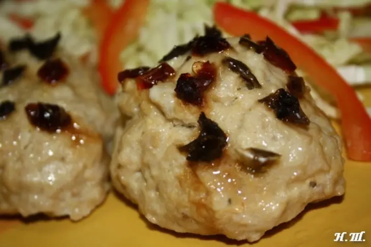 Куриные паровые котлеты с яблоком.: шаг 5
