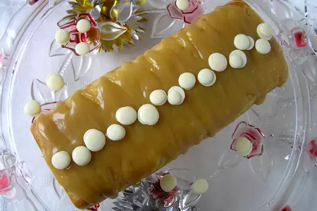 Карамельное рождественское полено: шаг 32