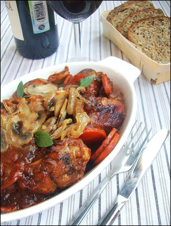 Голень цыпленка в красном вине или почти coq au vin: шаг 12