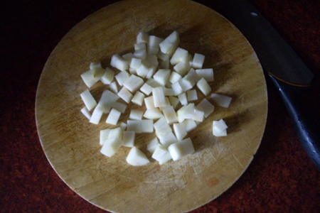 Салат с грушей, свеклой и адыгейским сыром: шаг 2