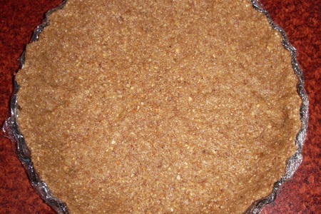 Фруктовый торт на корже из орехов, изюма и фиников: шаг 8