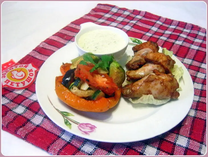 Куриные крылышки с овощами и соусом "полный гриль": шаг 12
