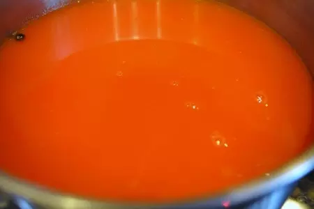 Бедро и голень « золотой петушок» с капустой и острым соусом.: шаг 6