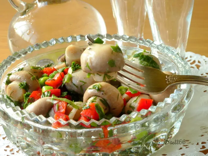 Шампиньоны маринованные " успеем за два часа до боя курантов": шаг 8