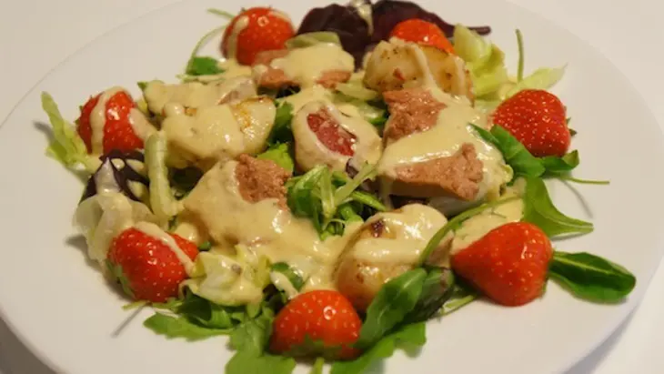 Cалат с муссом из утиной печени, морским гребешком и клубникой!: шаг 6