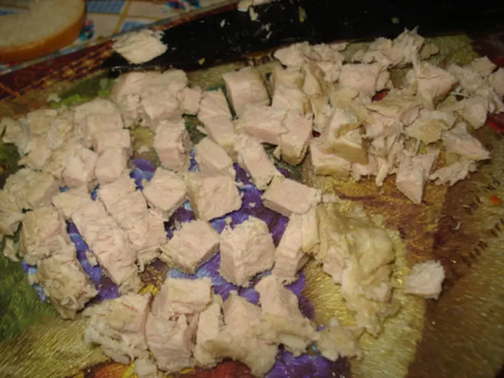 Салат с грибами и мясом: шаг 3