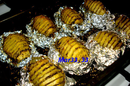 Картофель, запеченный в фольге с чесночным соусом: шаг 4