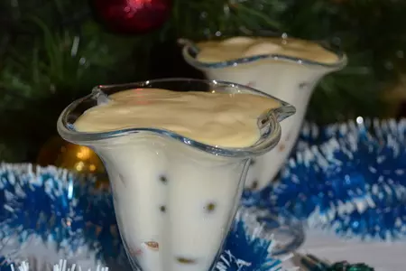 Десерт из белого шоколада с мандаринами и виноградом: шаг 4