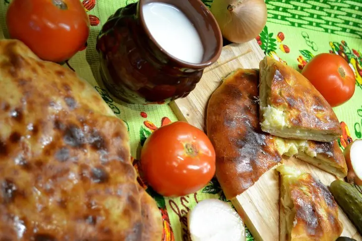 Осетинские пироги «картофджын» – пирог с картошкой .: шаг 7