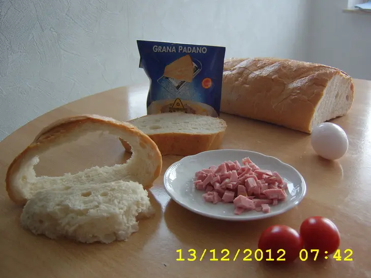 Горячий бутерброд с яйцом: шаг 1