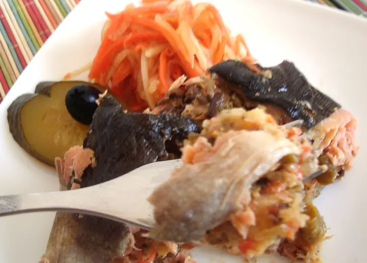 Горбуша, фаршированная овощами: шаг 8