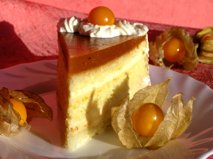 Эксклюзивный бисквитно-муссовый торт "апельсин и хурма": шаг 25