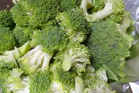 Паста с креветками и броколи: шаг 2