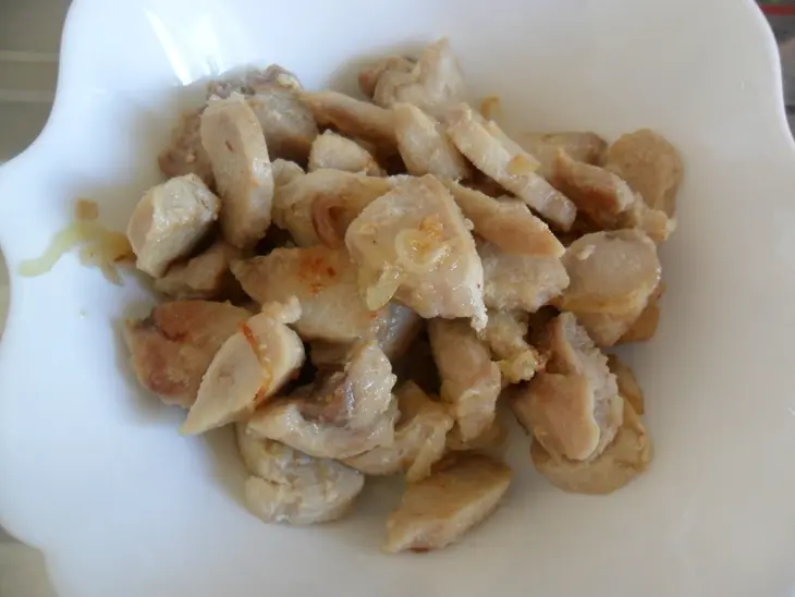 Киш лорен с кроликом и сыром: шаг 3