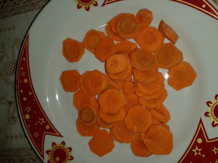 Мясо с грибами и картофелем в мультиварке: шаг 3