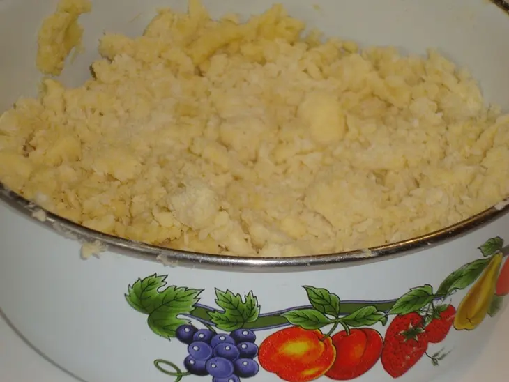 Песочное печенье  с кокосовой стружкой: шаг 2