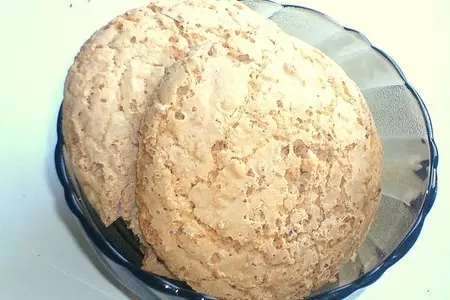 Сырный десерт с миндальным печеньем: шаг 1