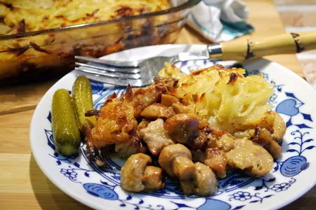 Сливочная мясная поджарка под хрустящей картофельной корочкой: шаг 7