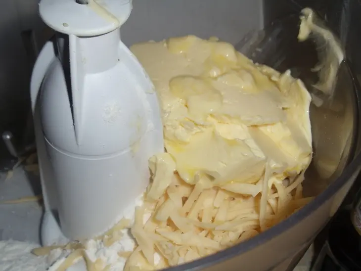 Сырное печенье с кунжутом: шаг 2