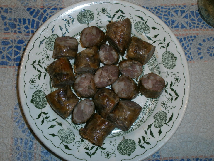 Колбаса домашняя ароматная - пошаговый рецепт с фото (28701 просмотр)