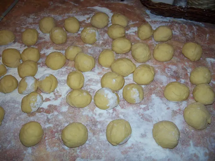 Ньокки из тыквы и картофеля с сырным соусом: шаг 7