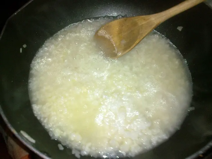 Ризотто с горгонзолой, грушей и грецким орехом: шаг 3