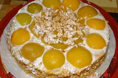 Персиковый ванильный тортик с орешками: шаг 4