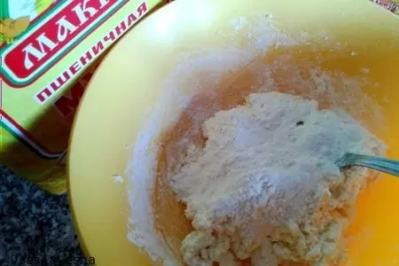 Воздушные сырники...с фетой))): шаг 4