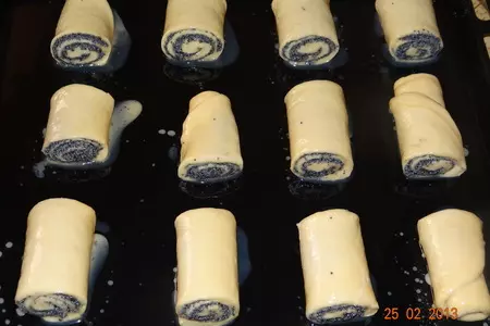 Маковые рулетики к чаю: шаг 5