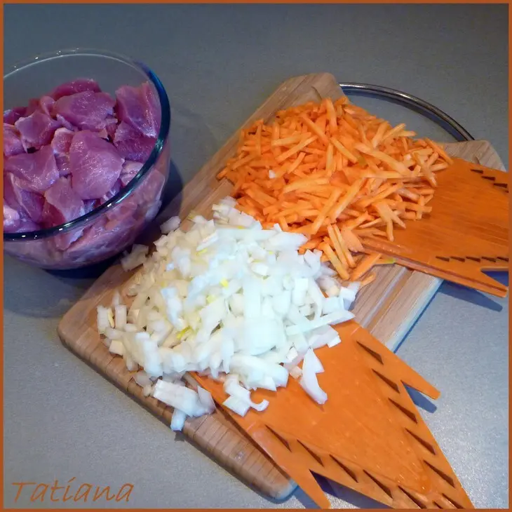 Плов с индейкой и курагой: шаг 2
