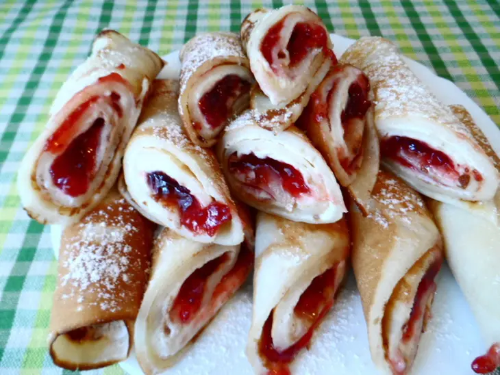 Блинчики  к моему небольшому юбилею! (4 года как я с вами): шаг 8