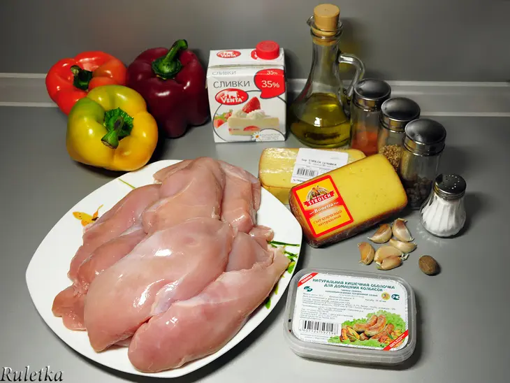 Куриные сардельки с паприкой и копчёным сыром, горчичным соусом и овощами-гриль.: шаг 1