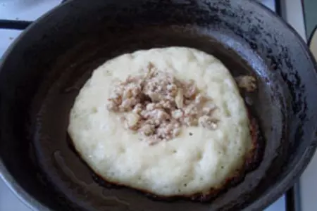Картофельные оладьи с мясной начинкой: шаг 2