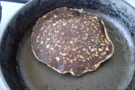 Картофельные оладьи с мясной начинкой: шаг 4