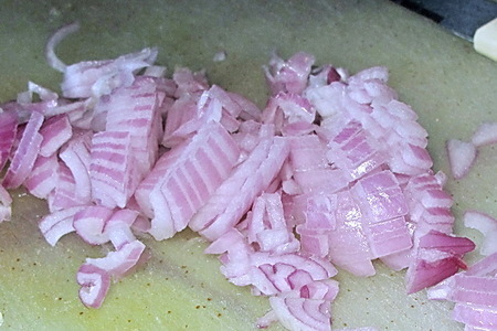 Запеченые свиные ребрышки с соусом "дикая брусника" и белыми грибами: шаг 6