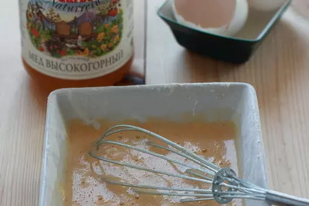 Медовые куриные крылышки под клюквенным соусом: шаг 3
