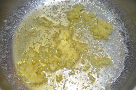 Жареный сыр с брусничным соусом darbo: шаг 5