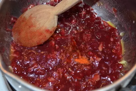 Жареный сыр с брусничным соусом darbo: шаг 6