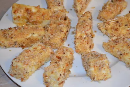 Жареный сыр с брусничным соусом darbo: шаг 8