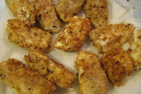 Жареный сыр с брусничным соусом darbo: шаг 10