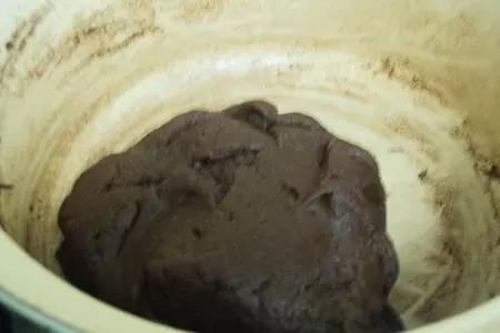 Шоколадные профитроли с шоколадным кремом: шаг 1