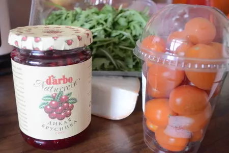 Салат с куриной печенью под брусничным соусом darbo: шаг 2