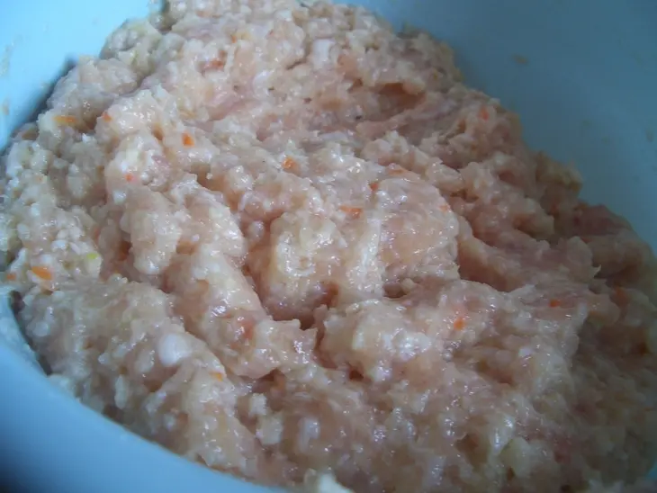 Куриные котлеты с квашенной капустой: шаг 3