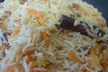 Рис с морковью и кокосовым орехом (гаджар пулау): шаг 11
