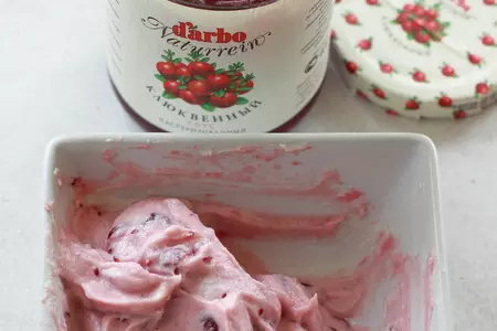 Французские тосты с творожным сыром и клюквенным соусом: шаг 4