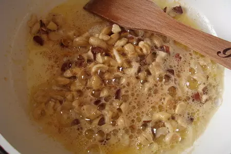 Ореховый плов с горошком и банановой райтой.: шаг 6