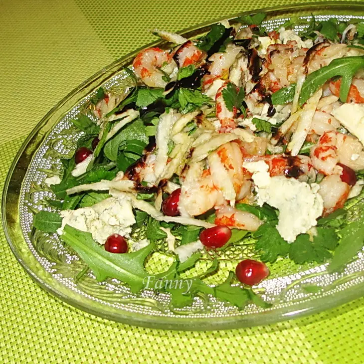 Салат с раковыми шейками от дуни смирновой ("звездный" фм): шаг 2
