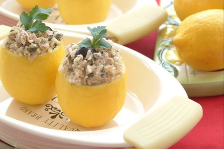 Лимоны с салатом из тунца.  limoni ripieni al tonno: шаг 9