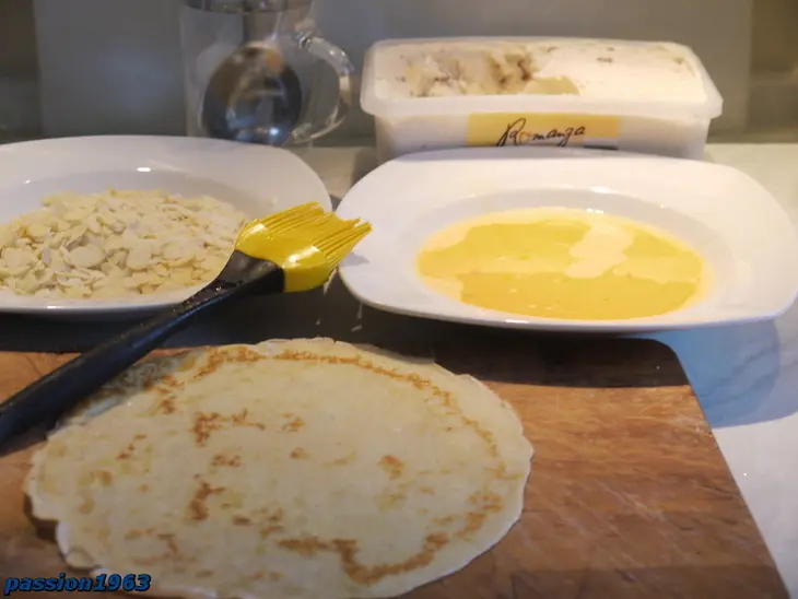 Блинные конвертики с мороженным „лед и пламя“: шаг 4